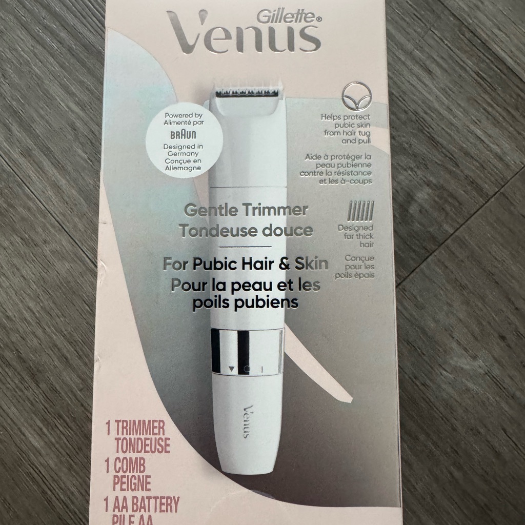 Gillette Venus Gentle Trimmer For Pubic Hair  Skin New  Sealed In Box